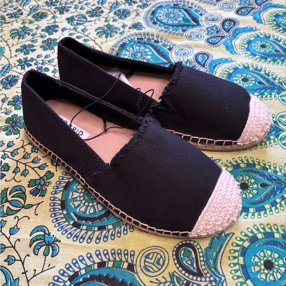 Torrid Black and Cream Espadrille Flats